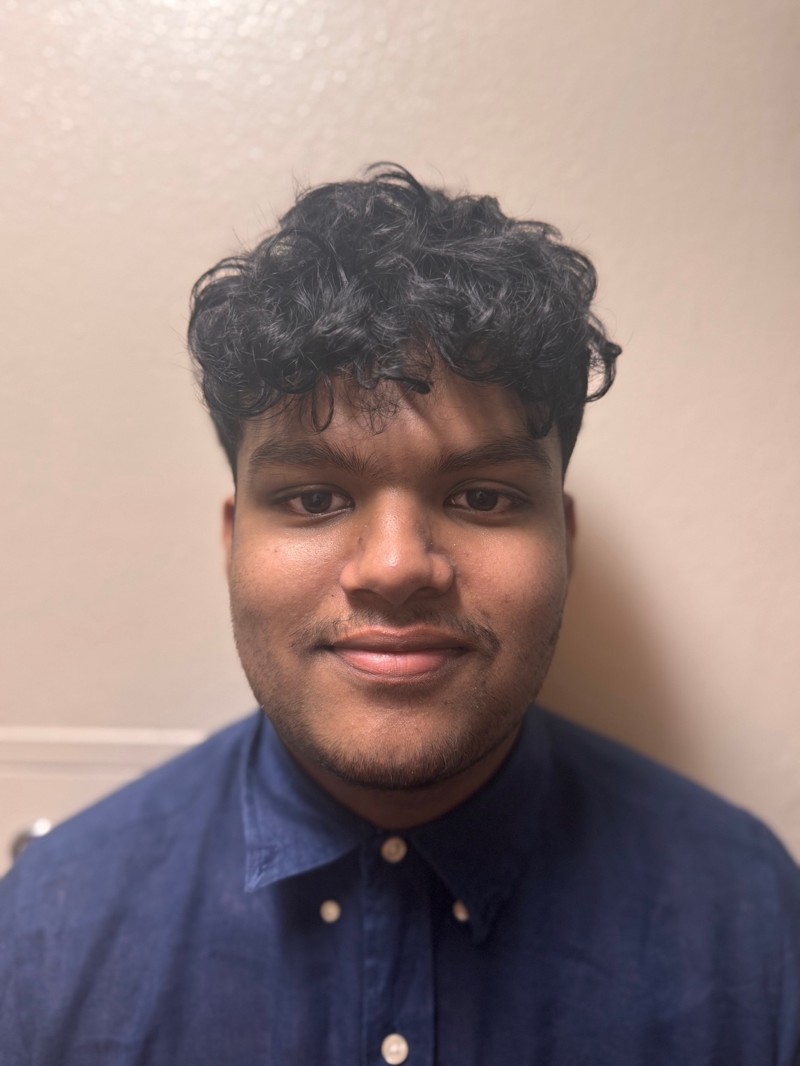 Portrait of Alex Peter